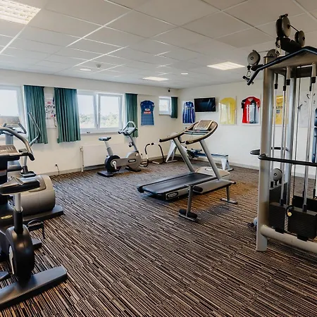 Domein Westhoek 3* אוסטדאונקרק